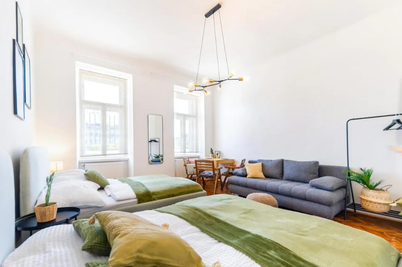 Designer Apartment, Central, Next To Danube Viena Apartamento