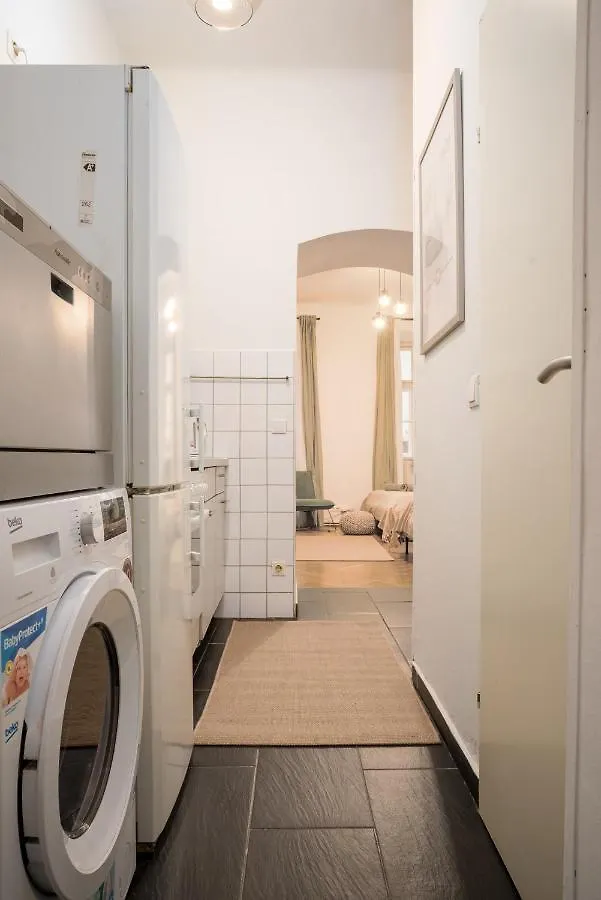 Designer Apartment, Central, Next To Danube Viena