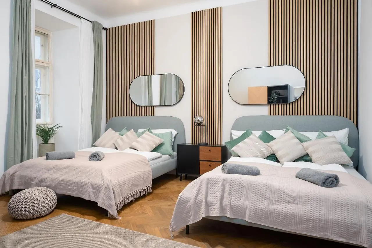 Designer Apartment, Central, Next To Danube Viena